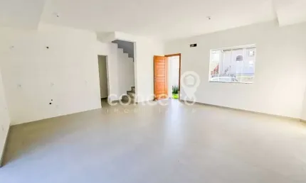 Sobrado Pronto para Morar com 3 Dormitórios na Vila Nova!