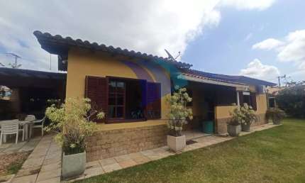 COD 1674- VENDA / LOCAÇÃO FIXA CASA LINEAR OGIVA CABO FRIO