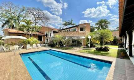 Casa em condomínio na Granja Viana com 4 dormitórios à venda, 800 m² por R$ 2.950.000 - Cond. Recanto Inpla - Granja Viana