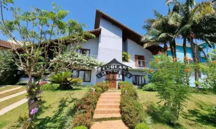 Casa com 4 dormitórios à venda, 380 m² por R$ 1.900.000 - Parque das Artes - Granja Viana