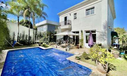 Casa com 4 dormitórios à venda, 268 m² por R$ 1.800.000 - Quinta de São Fernando - Cotia/SP