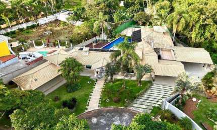 Casa em Condomínio, Térrea de Alto Padrão | Estilo Clube | Próxima à Raposo - Cotia-SP