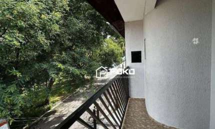 Sobrado com 3 dormitórios para alugar, 250 m² por R$ 3.180,00/mês - Jardim Rosa de Franca - Guarulhos/SP