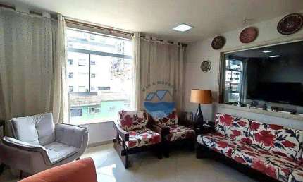 Excelente apartamento reformado à venda no Embaré, em Santos.
