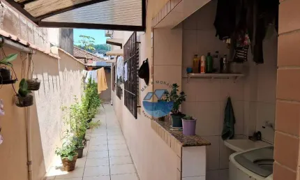 Casa com 3 dormitórios à venda, 127 m² por R$ 450.000,00 - Vila São Jorge - São Vicente/SP