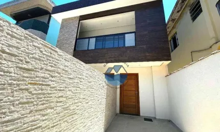 Casa Estilo Sobrado 2 Quartos - Aparecida em Santos