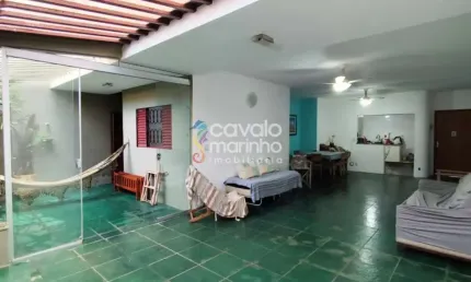 Apartamento à venda com 3 quartos, 103m² - Residencial Lilian - Presidente Médici.