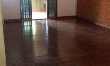Casa com 3 dormitórios à venda, 275 m² por R$ 580.000,00 - Centro - Cravinhos/SP