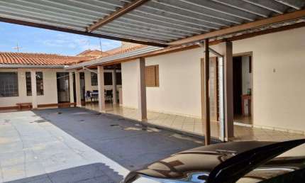 Casa com 3 dormitórios à venda, 211 m² por R$ 590.000 - Parque dos Bandeirantes - Ribeirão Preto/SP