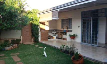 Casa com 4 dormitórios à venda, 162 m² por R$ 555.000 - Vila Tibério - Ribeirão Preto/SP