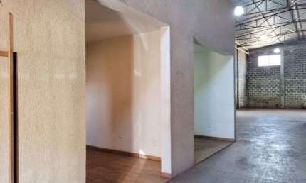 Galpão à venda, 272 m² por R$ 650.000,00 - Vila Brasil - Ribeirão Preto/SP