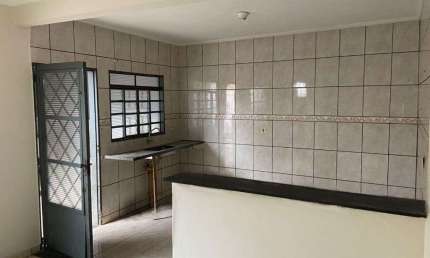 Casa à venda de 139m² com 3 dormitórios no Quintino Facci II.