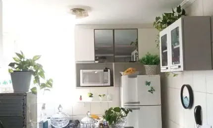 Apartamento com 2 dormitórios à venda, 48 m² por R$ 195.000 - Sumarezinho - Ribeirão Preto/SP