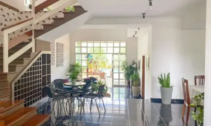 Casa à venda com 4 quartos e piscina, 462m² - ribeirânia.