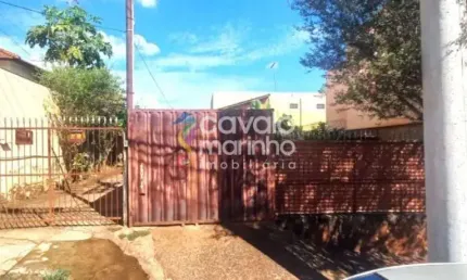 Casa à venda com 2 quartos, 258m² - Centro - Bonfim Paulista.