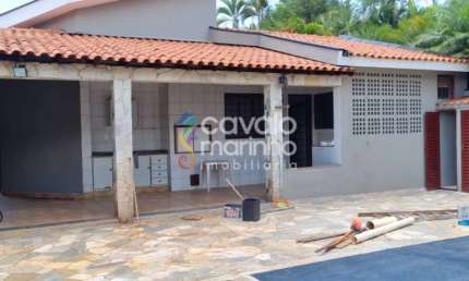 Casa à venda ou para alugar de 260m² com 3 quartos no Alto da Boa Vista.