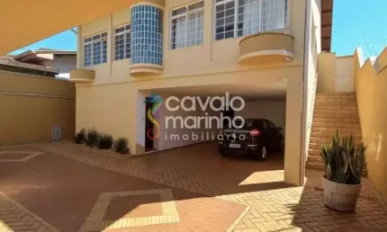 Casa à venda com 3 quartos, piscina e com 3 vagas, 280m² - ribeirânia.