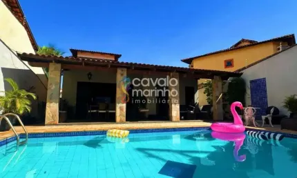 Casa à venda ou para alugar com 3 quartos, piscina e 5 vagas, 455 m² - Ribeirânia.