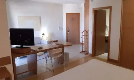 Flat com 1 dormitório para alugar, 41 m² por R$ 2.850,34/mês - Jardim América - Ribeirão Preto/SP