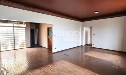 Casa à venda ou para alugar com 3 quartos, 206m² - Alto da Boa Vista.