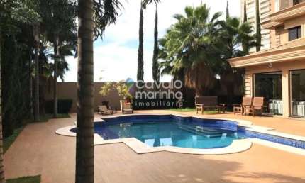 Casa à venda ou para alugar com 6 quartos, 740 m² no Jardim Botânico.