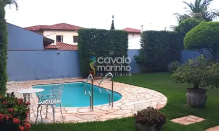 Casa à venda com 3 quartos, piscina 233 m² - Condomínio Santa Helena
