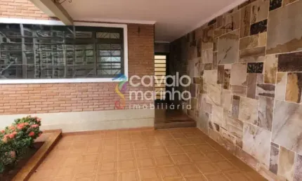 Casa à venda com 3 quartos e 6 vagas,336m² - Vila Tibério.