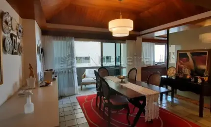 Excelente apartamento na beira mar de Boa Viagem com 413,66m².