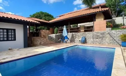 Casa em condomínio fechado com 3 quartos à venda no Dois Leões