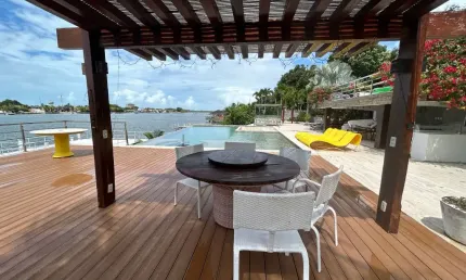 Casa Beira Rio | 10 Suítes | Porteira Fechada | Nova Cruz