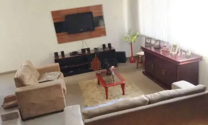 Sobrado Residencial 141m² com 3 quartos, 1 suíte à Venda na Água Rasa