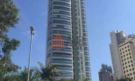 Apartamento 335m² com 4 suítes à Venda no Anália Franco