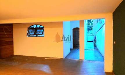 Casa comercial com 3 salas para alugar na Rua Jarinu, 715, Cidade Mãe do Céu, São Paulo