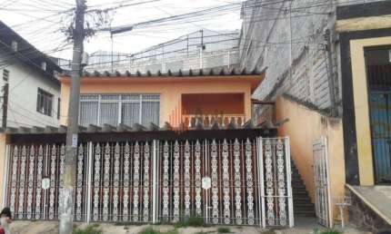 Casa Residencial 242m² com 3 dormitórios à Venda em Guarulhos