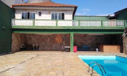 Sobrado Residencial 564m² com 2 quartos à Venda no Carrão