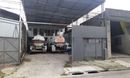Galpão Comercial 220m² para Venda ou Locação na Vila Guilherme