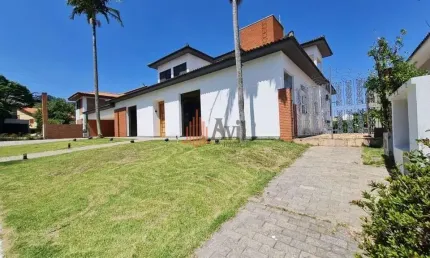 Casa de condomínio a venda em alphaville  com 620m²