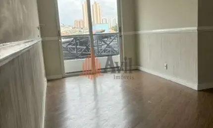 Apartamento a Venda com 02 quartos, sala, sacada próximo ao Metrô