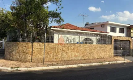 Casa Térrea 233m² 3 Dormitórios à Venda na Vila Carrão