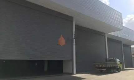 Galpão comercial em av bem movimentada e proximo do metro vl matilde
