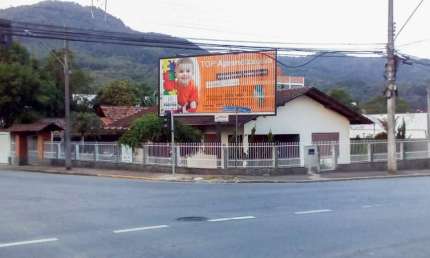 Casa para aluguel, 4 quartos, Vila Baependi - Jaraguá do Sul/SC