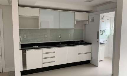 Apartamento para aluguel, 3 quartos, 1 suíte, 1 vaga, Centro - Jaraguá do Sul/SC