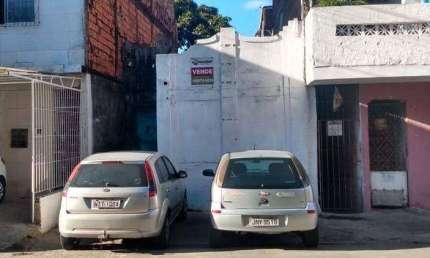 Terreno à venda, por R$ 150.000 - Massaranduba - Salvador/BA