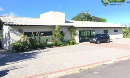 Casa com 4 quartos à venda,  por R$ 3.000.000 - Portão - Lauro de Freitas/BA