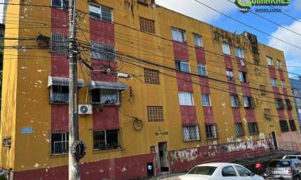 Apartamento com 2 quartos à venda, 45 m² por R$ 130.000 - Vila Laura - Salvador/BA