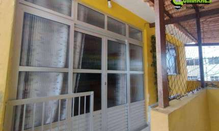 Apartamento com 3 quartos à venda, 80 m² por R$ 250.000