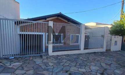Casa à venda e para alugar em Campinas, Parque São Quirino, com 3 quartos, com 181.5 m²