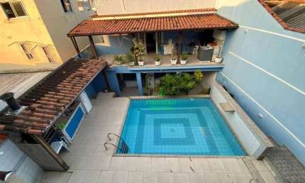 Casa com 3 dormitórios à venda, 339 m² por R$ 620.000,00 - Sete Pontes - São Gonçalo/RJ