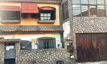 Casa com 6 dormitórios à venda, 449 m² por R$ 470.000,00 - Mutuapira - São Gonçalo/RJ
