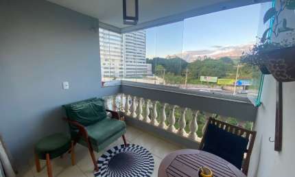 Apartamento com 4 quartos à venda na Avenida Professor Pinto de Aguiar, 847, Pituaçu, Salvador